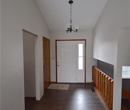 3rd image of 3724 Aftonshire Dr
