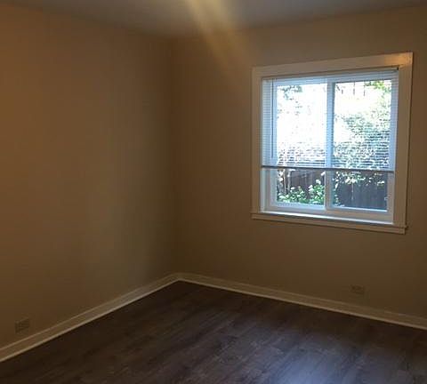 5th image of 543 Homer Ave