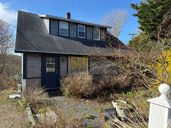 1381 Old Queen Anne Rd, Chatham, MA 02633