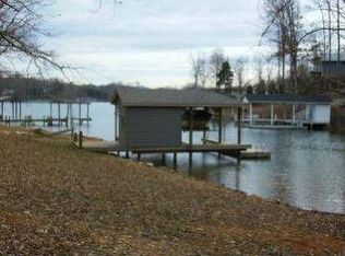 1367 Turning Tide Rd, Moneta, VA 24121