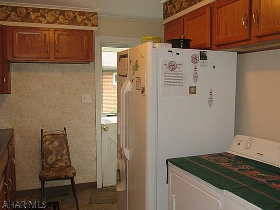 4th image of 209 Washington Ave