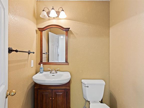 Bath Downstair