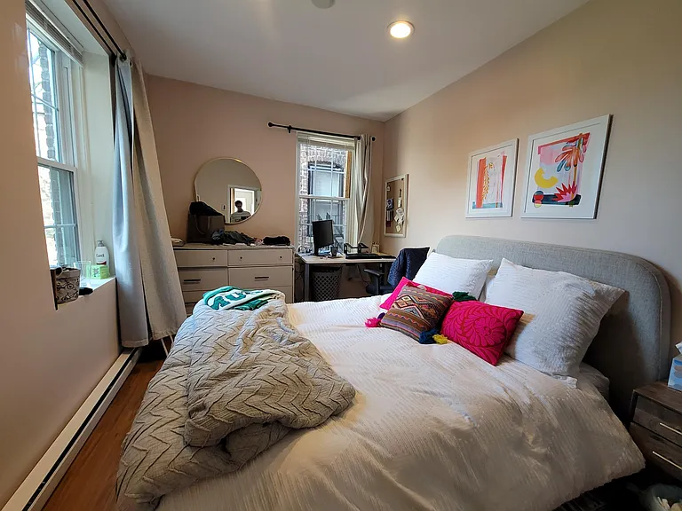 11 Phillips St #8 — Photo 5