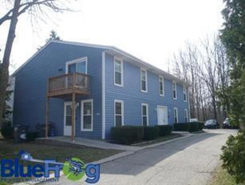 1st image of 2601 Camelot Blvd APT A