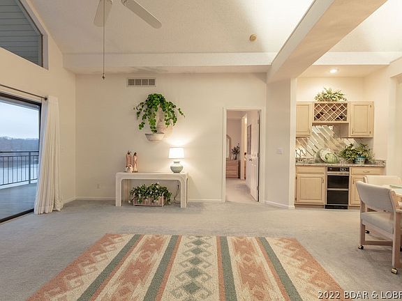 2nd image of 106 Pointe Ct #8C