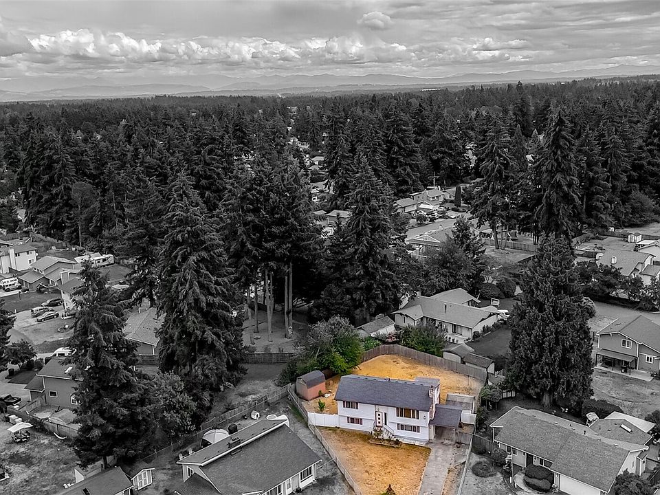 1st image of 1134 156th Street E