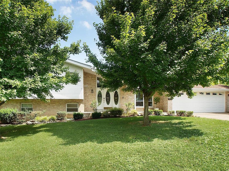 1st image of 886 Avenue H