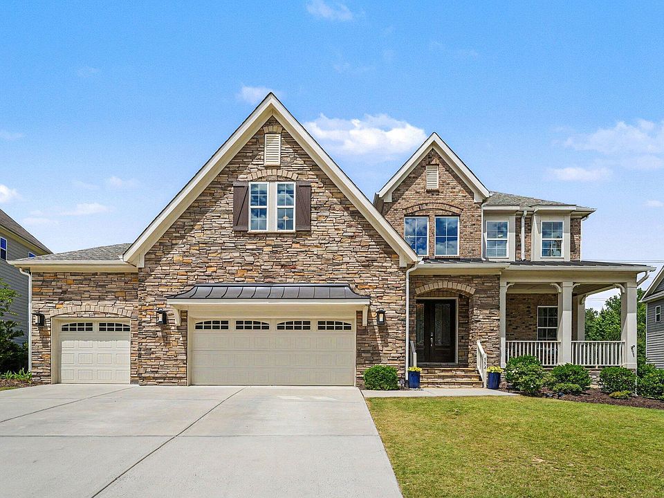 1st image of 554 White Oak Pond Rd