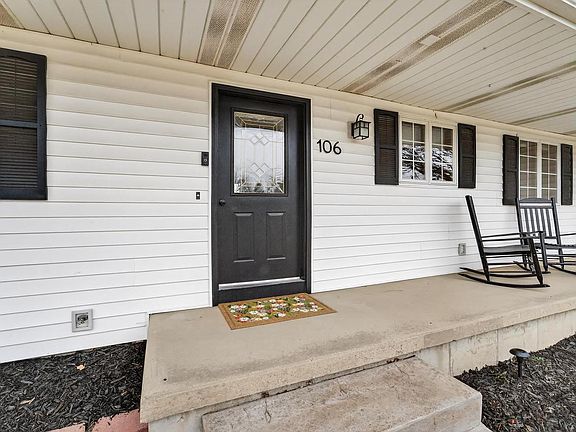 3rd image of 106 Dougherty Court