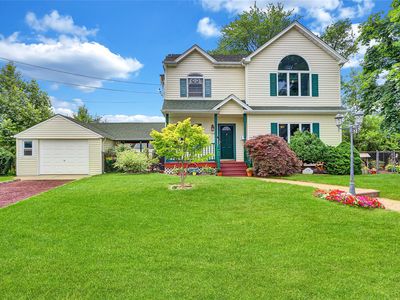 150 Tremont Road, Lindenhurst, NY, 11757