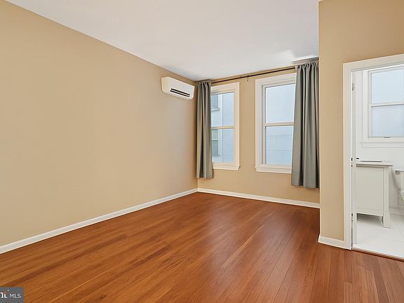 2nd image of 1300 Massachusetts Ave NW APT 205