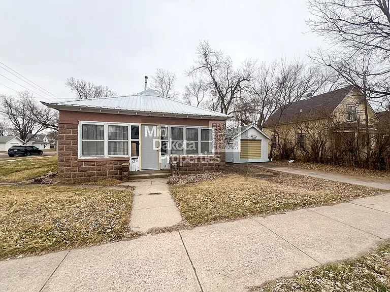 623 E Hanson Ave — Photo 9