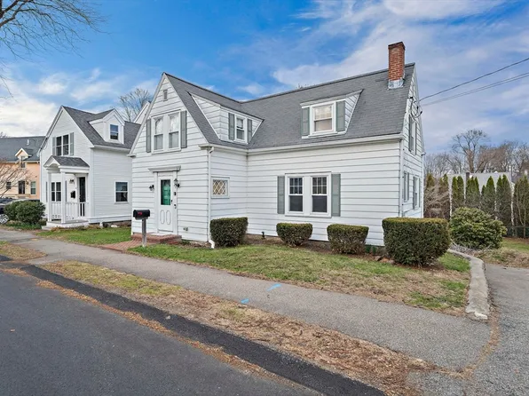 43 Lydon St, Norwood, MA 02062