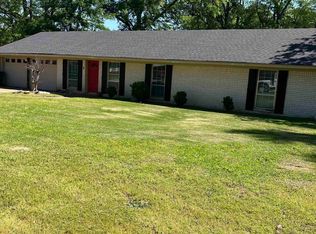 2408 Belair Dr, Magnolia, AR 71753