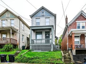2316 Chickasaw St