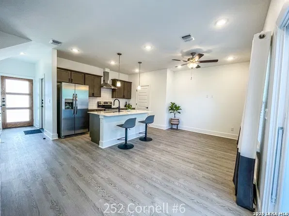 252 Cornell Ave #6, San Antonio, TX 78201
