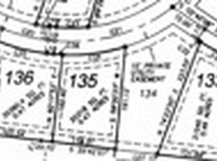 136 Hydrangea Ln, Hampstead, NC 28443