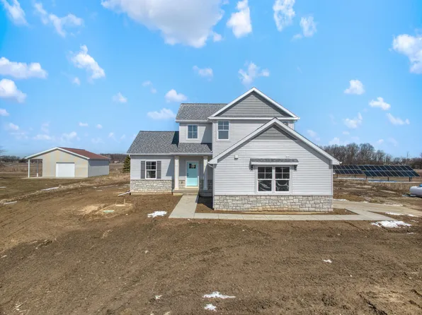 4005 Stony Meadows Dr, Clarklake, MI 49234