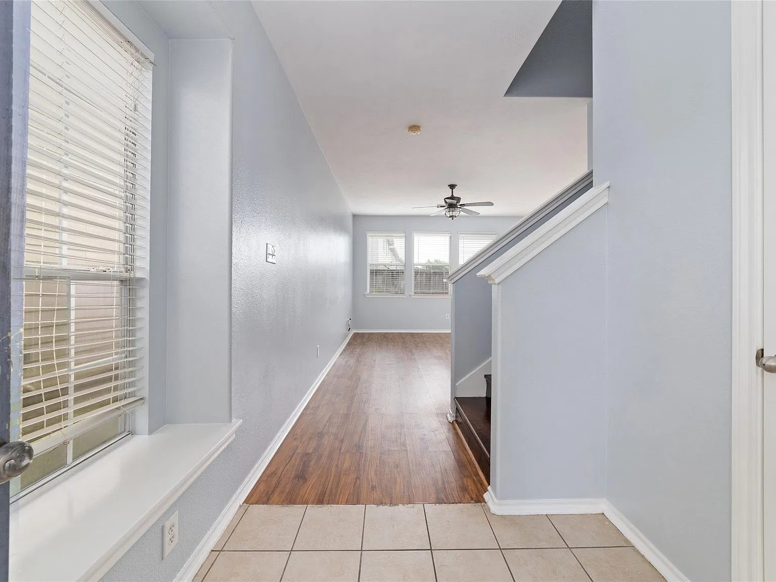 3 bed, 2.5 bath, 1643 sqft, $1,750 — Photo 4