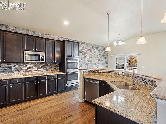 5th image of 10926 Scenic Brush Dr