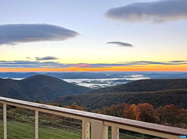 1612 Overlook, Wintergreen Resort, VA 22967