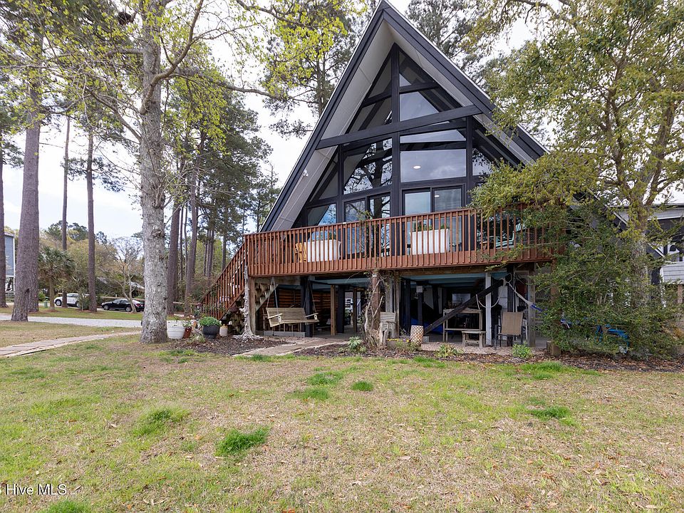 1st image of 211 Fannie Creek Lane