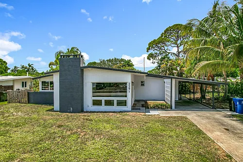 2291 SW 34th Ter Photo 1