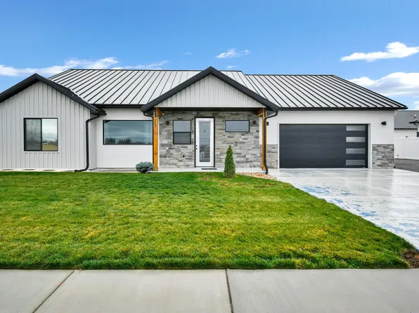 305 W 400 S, Ephraim, UT 84627
