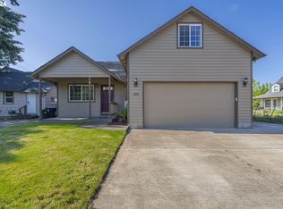 485 Nicholas Dr, Springfield, OR 97477