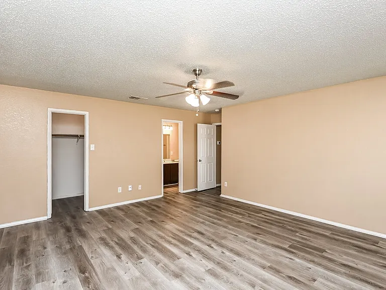 5213 Bedfordshire Dr — Photo 10