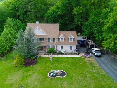 22 Melody Ln, West Milford, NJ, 07480
