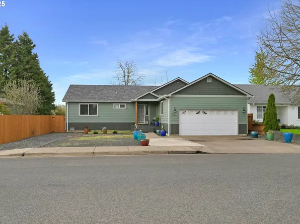 510 E 9th Ave, Junction City, OR 97448