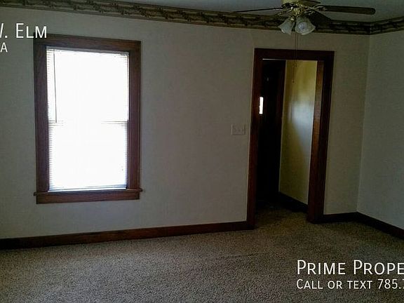 3rd image of 612 W Elm St