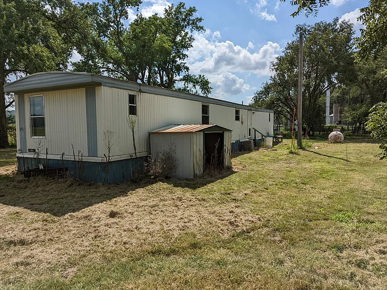2260 Zeandale Rd — Photo 4