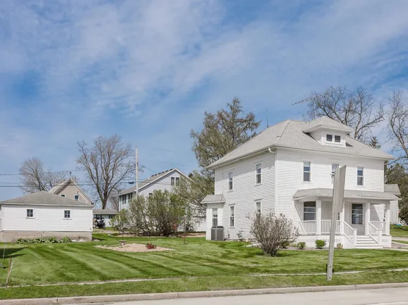 501 Main St, Hollandale, WI 53544