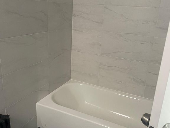3rd image of 80 Targee St Floor 2