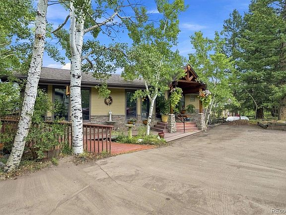 3rd image of 5581 Northwood Drive