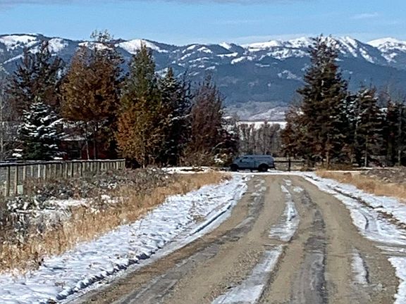 4th image of 42 Gros Ventre Trai