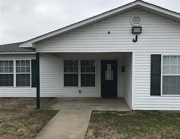 Carpenter Estates — Photo 7