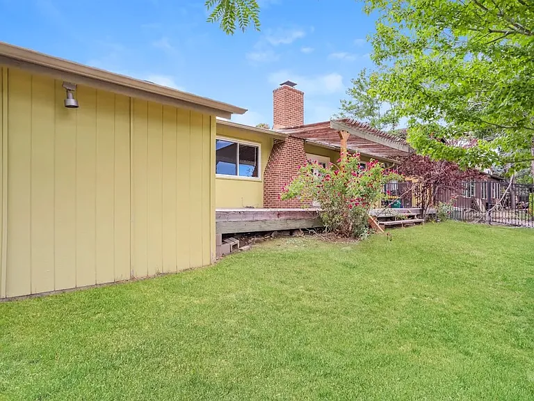 15457 E Jarvis Pl — Photo 1
