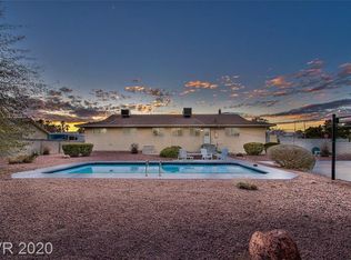 2916 S Torrey Pines Dr, Spring Valley, NV 89146