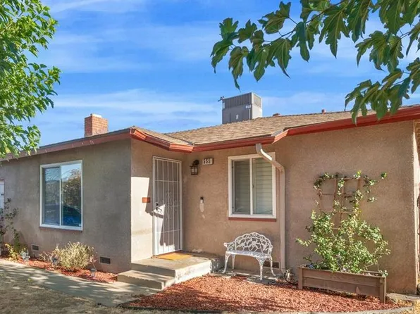 555 Twain Ave, Clovis, CA 93612