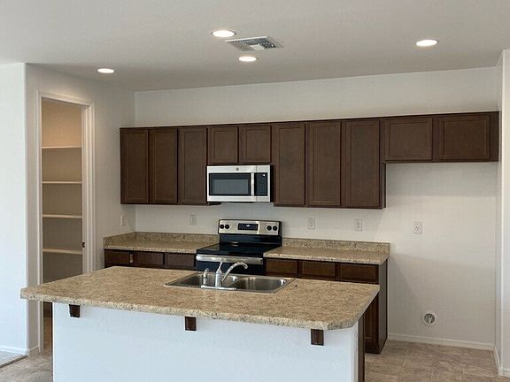 2nd image of 1251 E Jahns Dr