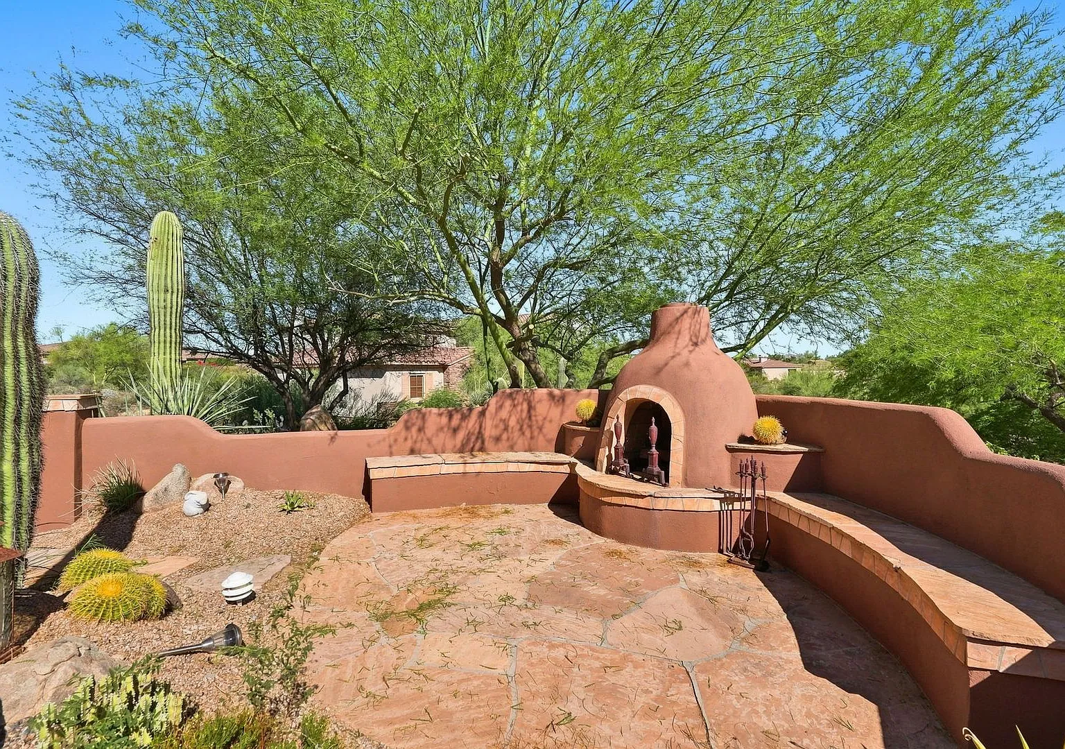Stunning 4 bed 2.5 bath home in N. Scottsdale with pool, in the Sierra Norte HOA community — Photo 4