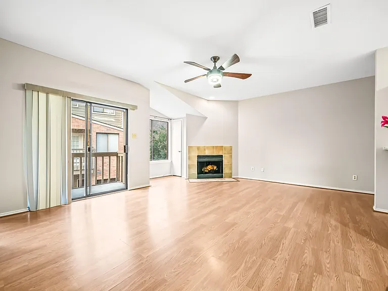 2023 Gentryside Dr #204 — Photo 16