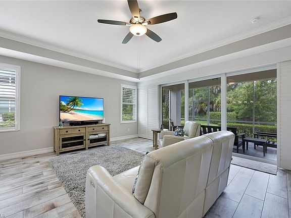 3rd image of 7801 Hawthorne DR #2701