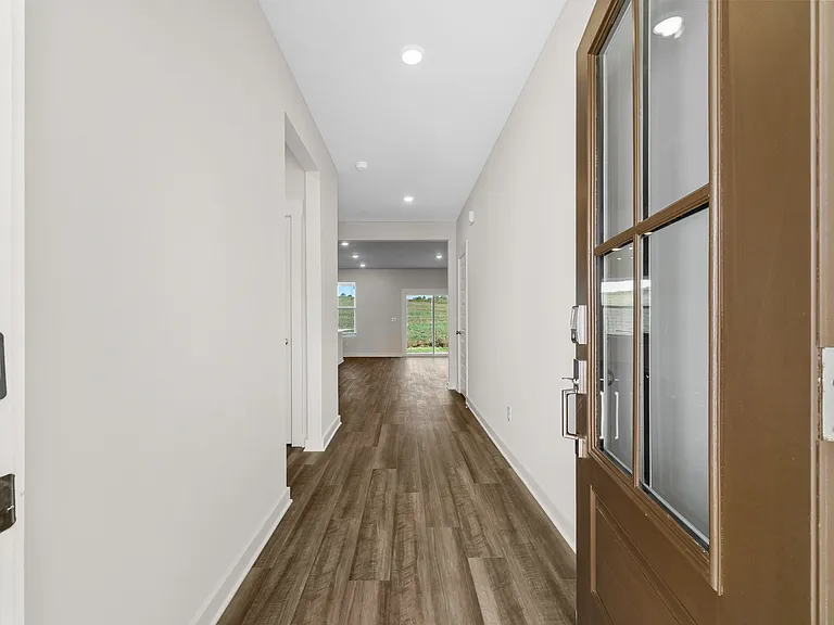 887 Bur Oak Ct — Photo 36