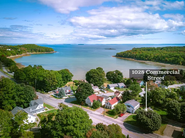1028 Commercial Street, Rockport, ME 04856