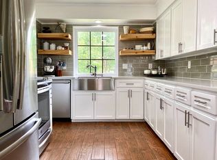 2624 Lakeview Rd, N Little Rock, AR 72116