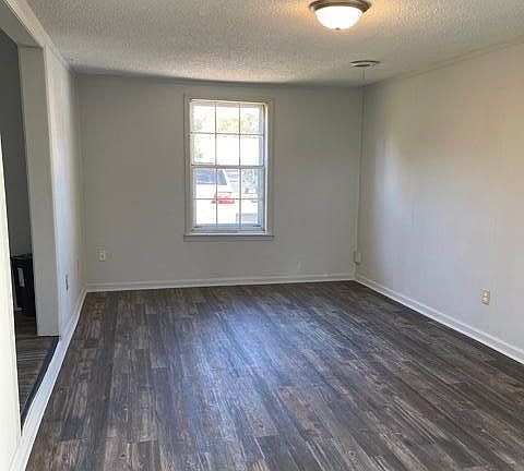 3rd image of 7798 Cherry Valley Blvd